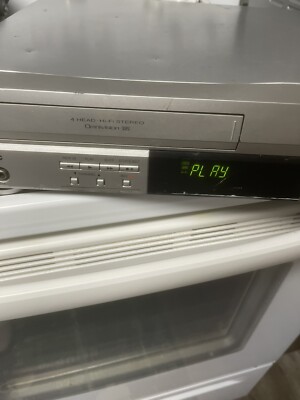 2003 PANASONIC PV-D4733S DUAL VCR VHS DVD PLAYER Combo Tested And