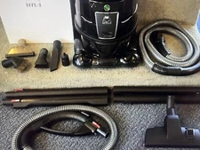 Hyla Vacuum Cleaner and Air Purifier