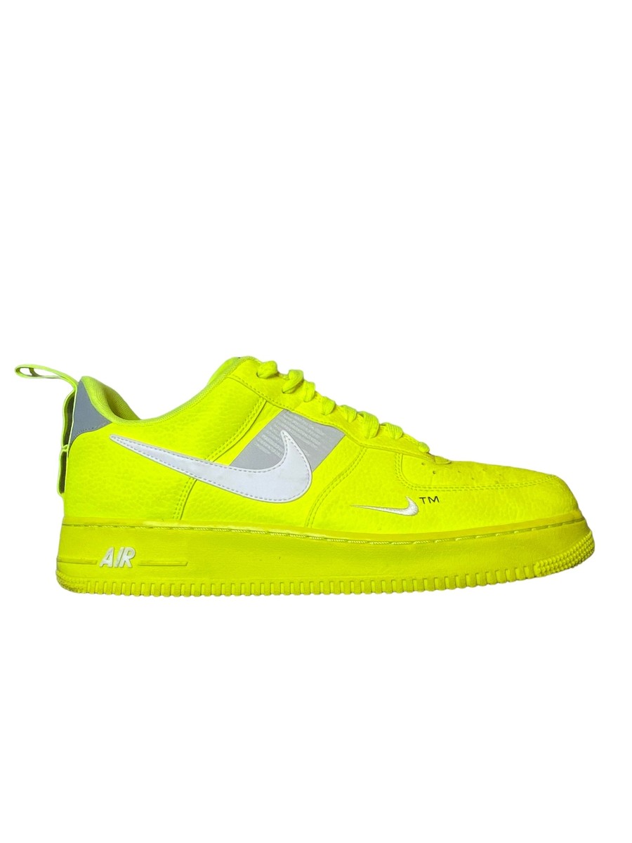 Basketball Shoe Nike Air Force Type Volt Nike Air Force Utility