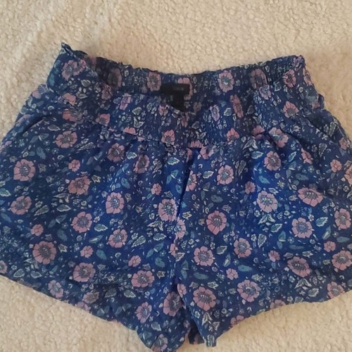 Women J. Crew pink purple and blue flowers pull on shorts size S - Picture 2 of 8