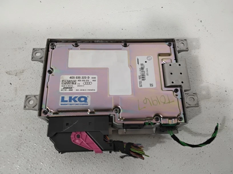 2017 Porsche Macan Radio Amplifier Amp OEM - Image 3 of 4