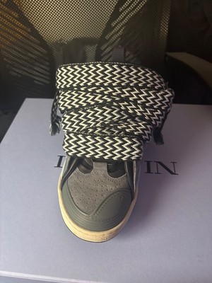 lanvin curb sneakers 37 brand new condition box no scuffs or tears on the shoe