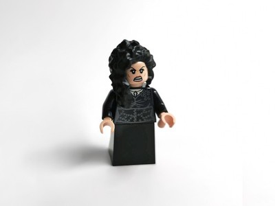 Lego Bellatrix Lestrange Minifigur hp218 (75980)