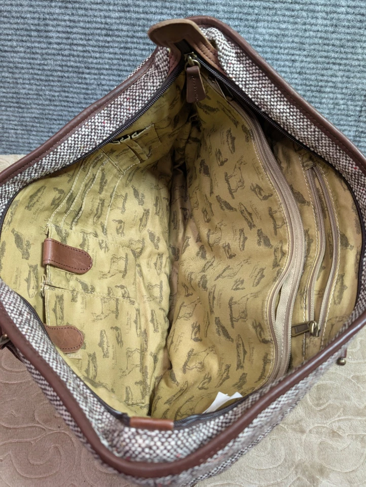 VTG LL Bean Tote Bag Tweed Wool And Leather Full Zip Two Handle Weekender  - Image 2 of 4