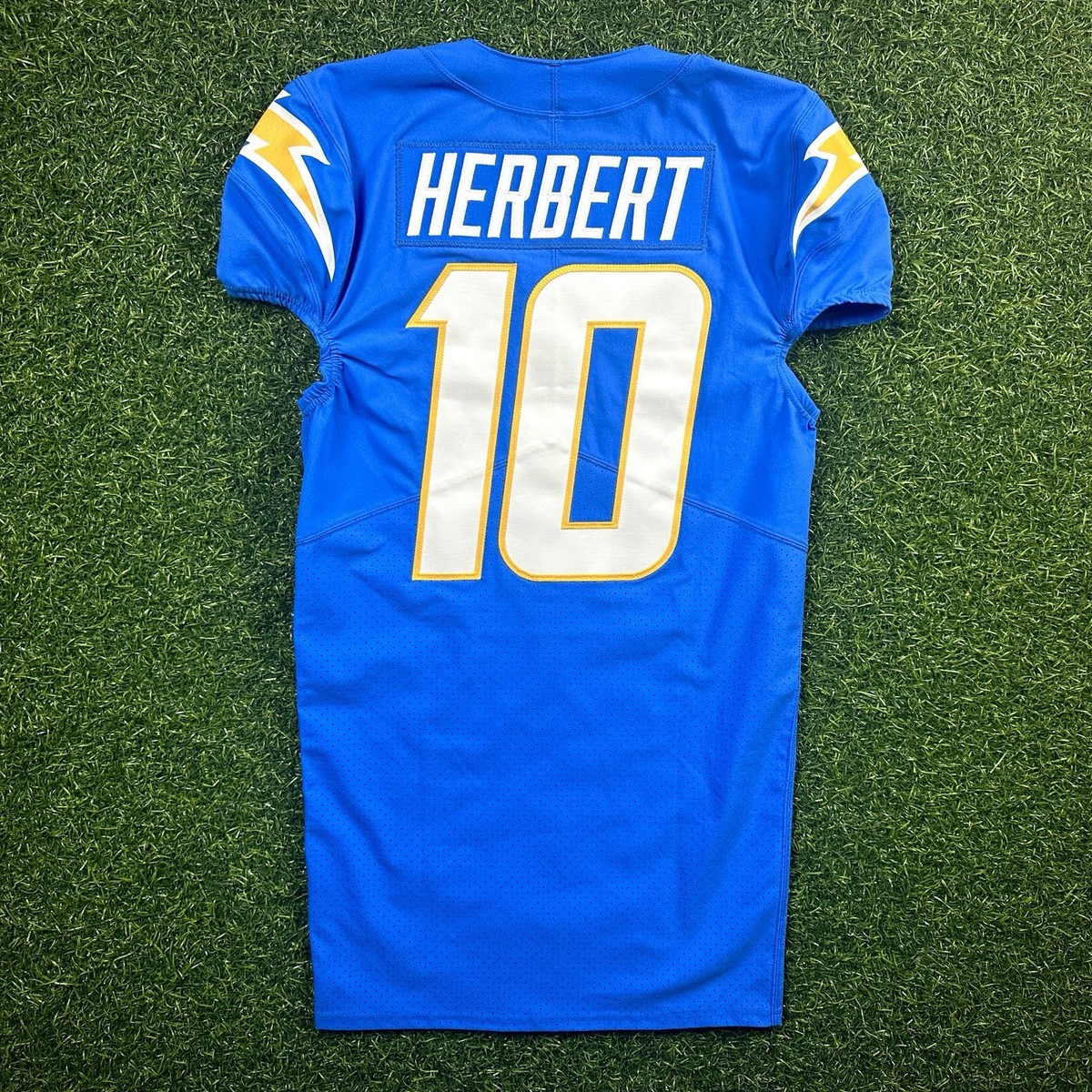 NIKE Justin Herbert NFL 公式ユニフォーム紺色　タグ付き 11/21/2021 Nike NFL Team Issued Game Jersey Justin Herbert