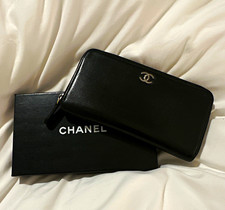 Authentic CHANEL Black CaviarCC Logo Zip-Around Credit Card Wallet