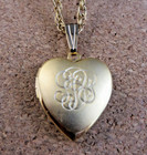 Vintage Yellow Gold-tone Etched Heart Locket Pendant 18" Chain Necklace #416