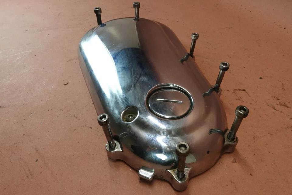 Cubierta de embrague de motor cromada Yamaha Road Star XV1700 2002-2009 Foto 2 de 4