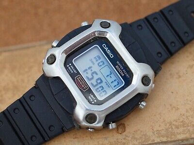RARE Vintage Casio G-Shock DW-6400 DW 6400 Gundam JAPAN RARE Vintage Casio G-Shock DW-6400 DW 6400 Gundam JAPAN