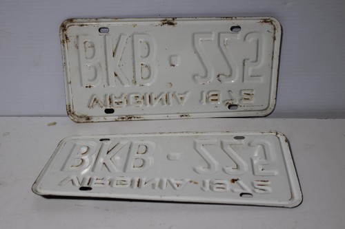 Vintage 1972 Virginia Vehicle License Plates " BKB -225 " - Picture 4 of 4