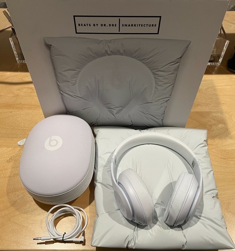 MINT Snarkitecture Beats Studio 2 Wired 