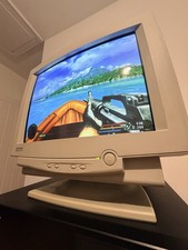 Mitsubishi Diamondscan 70 - CRT 17” Monitor - *Read Description*