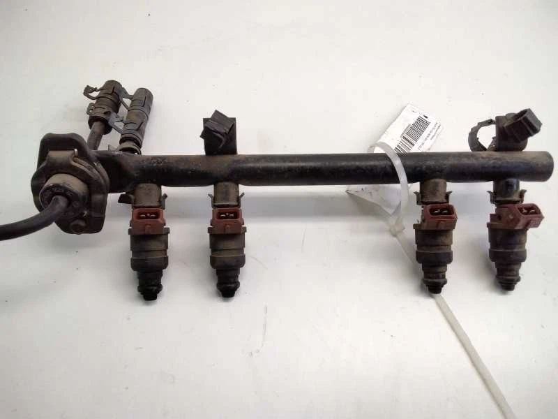 047133035 RAMPA INIETTORI / 1629 XC / 5WP4268 / 2369564 PER SKODA FELICIA BERLIN — 第 3/4 张图片