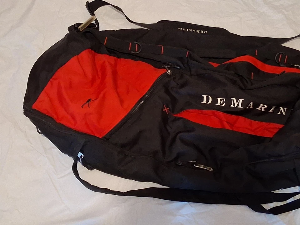 Bolsa de beisebol e softbol Demarini Back Pack ☆ ÓTIMO ESTADO US$ 100 frete grátis - Imagem 3 de 4