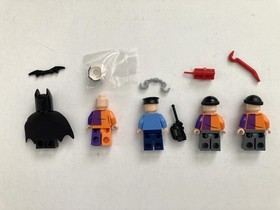 LEGO Super Heroes 6864 Batmobile and the Two-face Chase Minifigure Lot