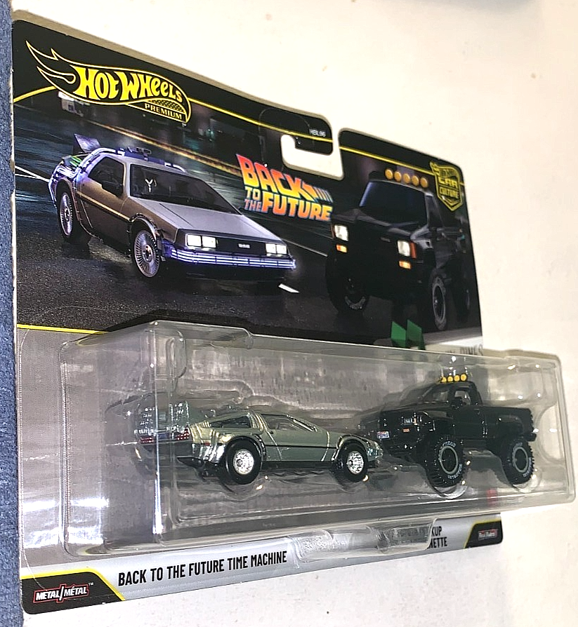 HOT WHEELS 2026 PREMIUM BACK TO THE FUTURE DELOREAN & '87 TOYOTA