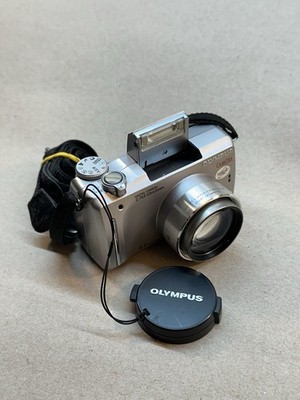 Olympus Digital Camera C-765 4MP Silver Retro Vintage Comedia 10X Zoom WORKS