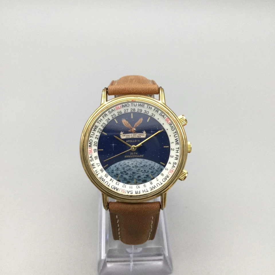 Reloj De Colección Apolo 11 25 Aniversario Hombres 37mm Esfera Lunar NASA Batería Nueva Foto 2 de 4