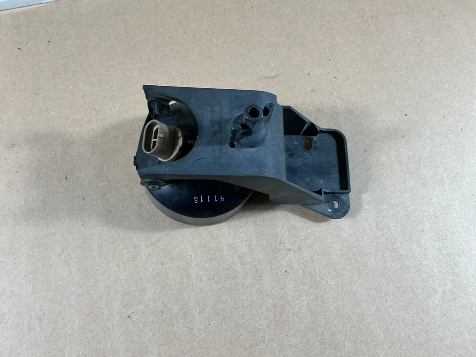 Conjunto de luz antiniebla lateral derecha Pontiac Grand Am 1999-2005 22613881 OEM Foto 4 de 4