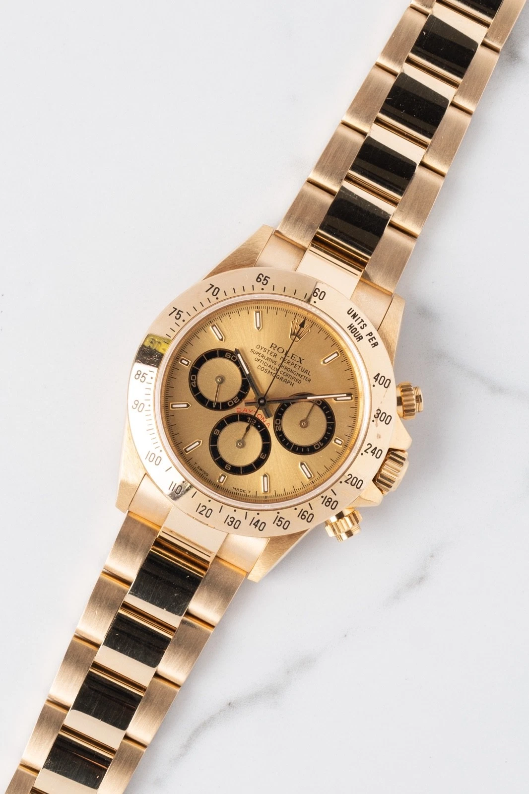 Rolex Cosmograph Daytona 16528 Zenith Movement - Champagne Dial - Box and Papers