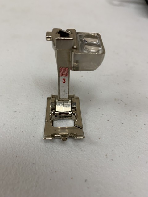 Genuine Bernina Manual Buttonhole Foot #3 - 9mm - New Style | eBay