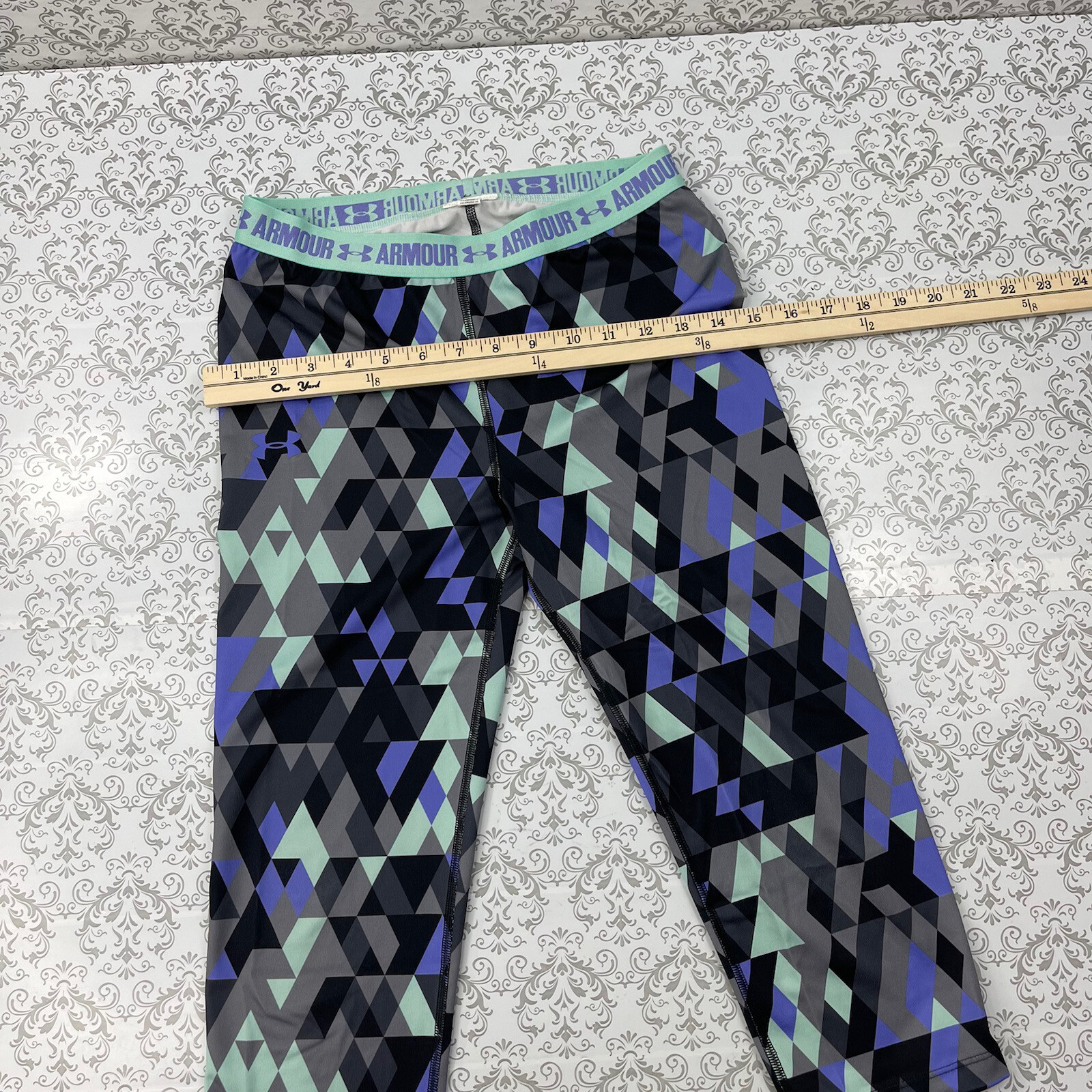 Under Armour Geometric Illusion Effect Multicolor… - image 6