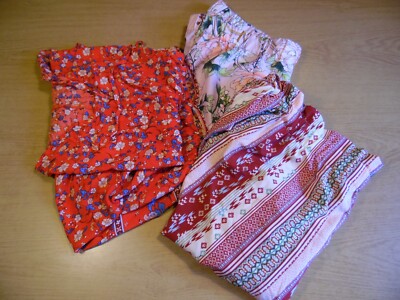 Kleiderpaket Damen, Gr. 4XL, 3 Teile (1 Kleid, 2 kurze Sommerhosen)