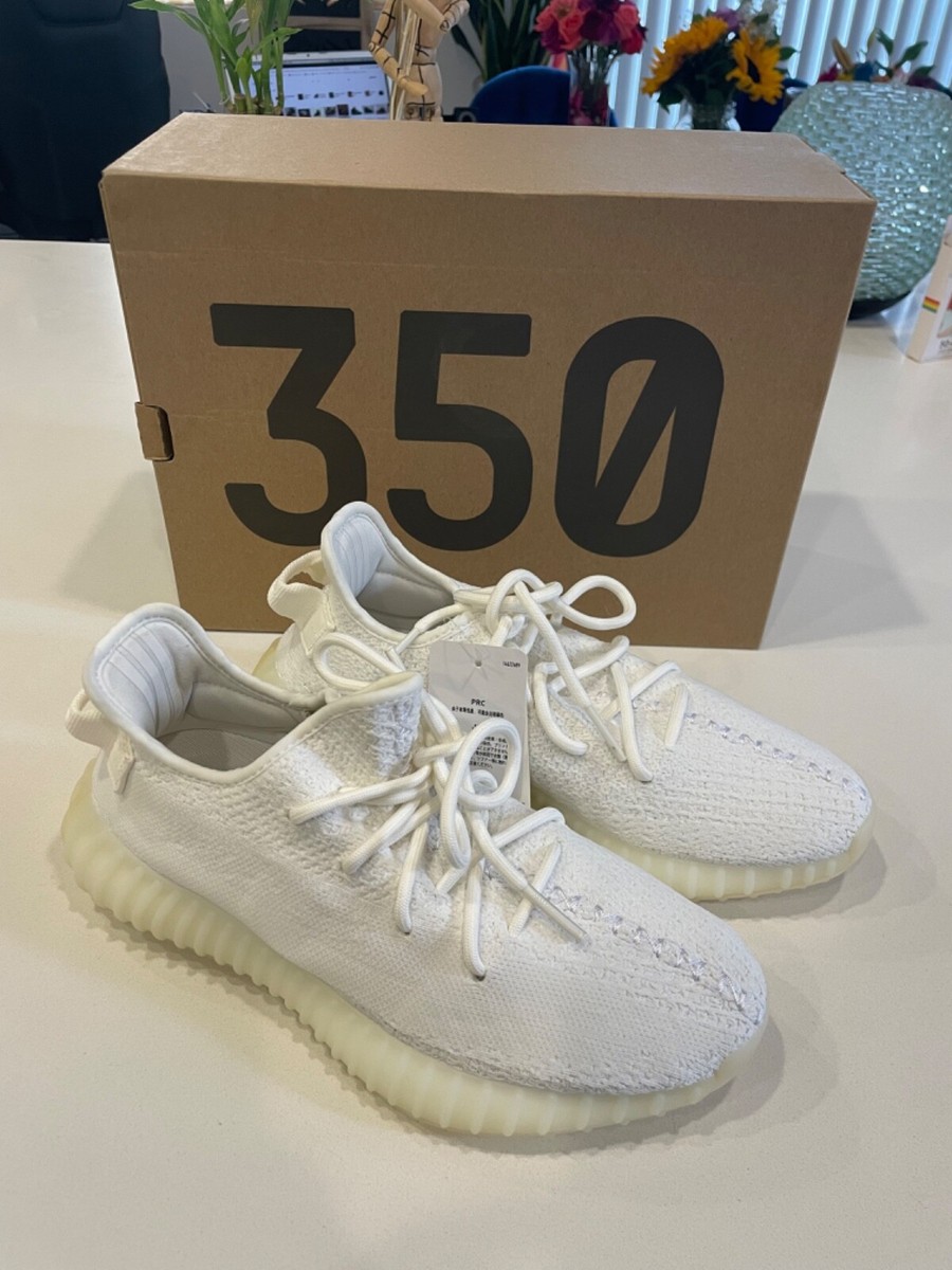 Size 7 (M) - adidas Yeezy Boost 350 V2 Low Cream White / Triple