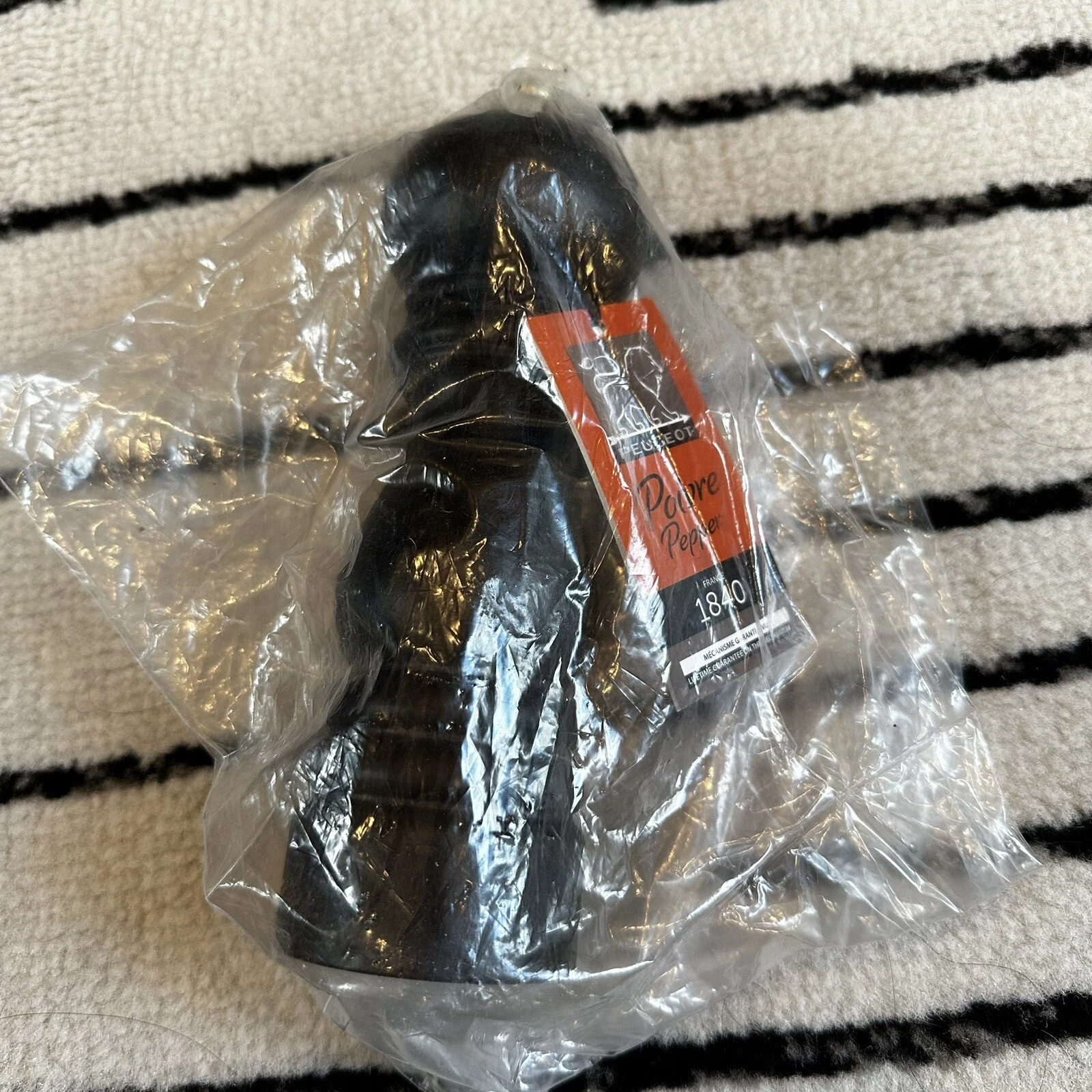 NEW Peugeot 1840 Paris France Pepper Mill Brown 18cm (7”) *Best Before 12/23*