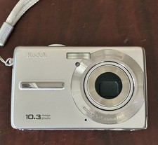 Kodak EasyShare MX1063 10.3MP Digital Camera Silver Tested Vintage No Cords .