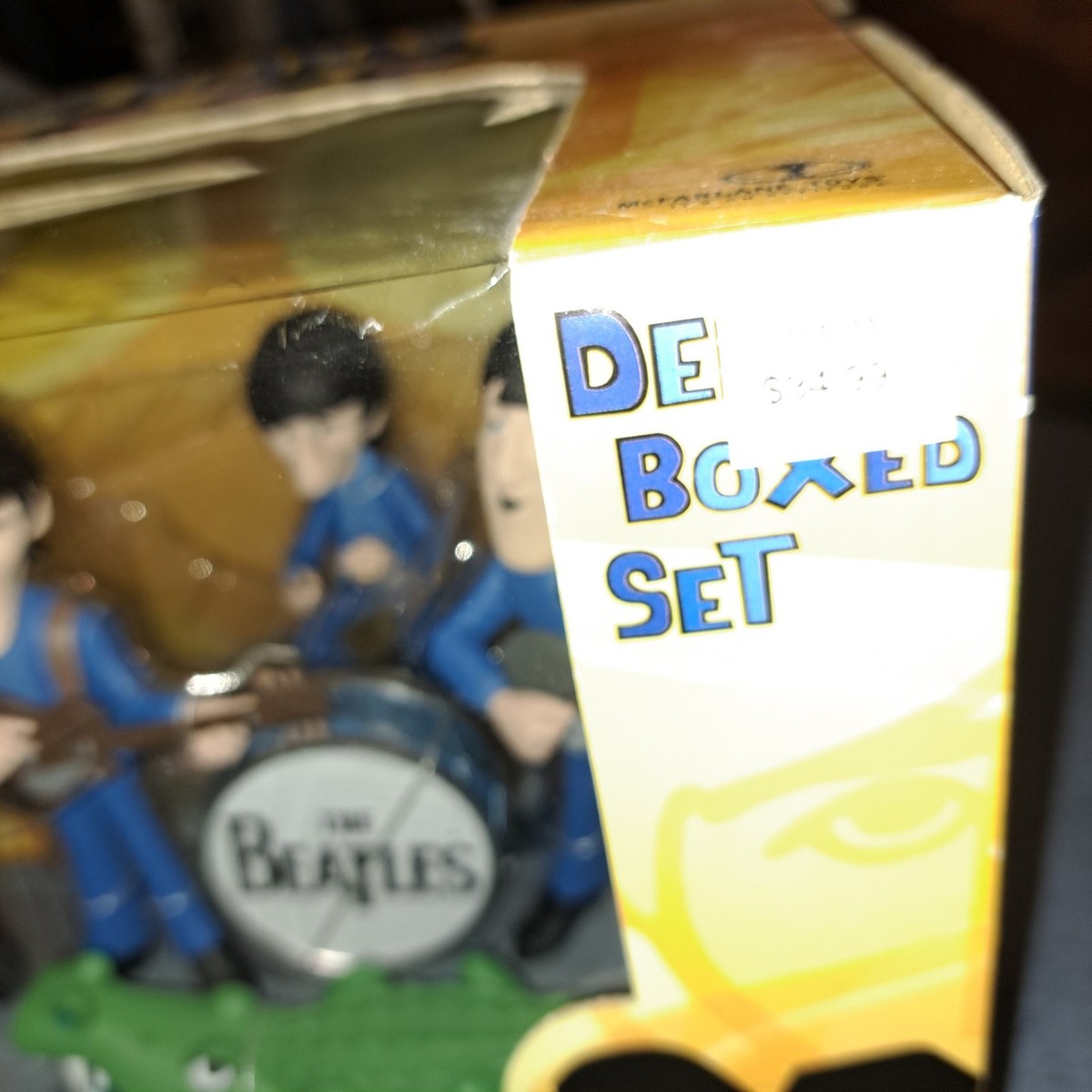 ザビートルズ　The Beatles　フィギュア　McFarlaneToys Beatles Paul McCartney Saturday Morning Cartoon figure by