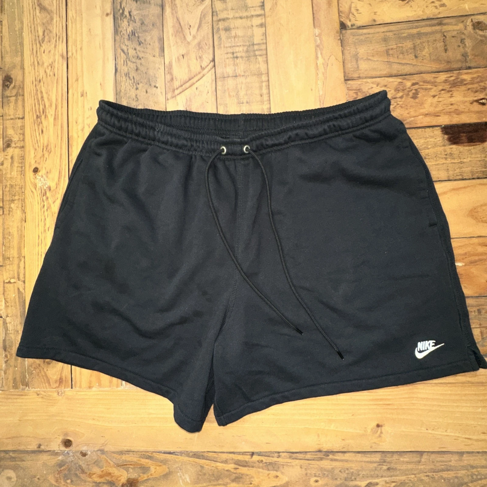 Nike Club Shorts Mens XL Black French Terry Flow Shorts FN3520-010