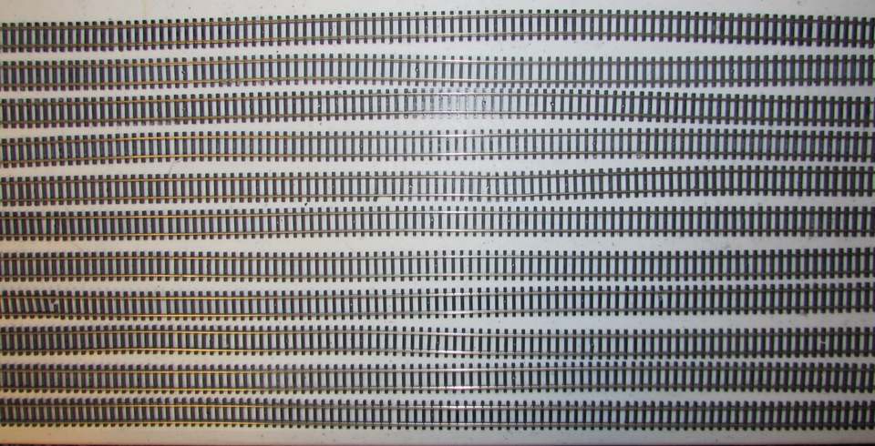 ナルナルページ 10 Pieces Atlas Nickle #2500 Flex Track - Code 80, N-Scale With