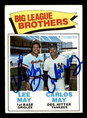 1977 Topps Baseball #633 Brothers (Lee May, Carlos May) Signed Autograph *e1