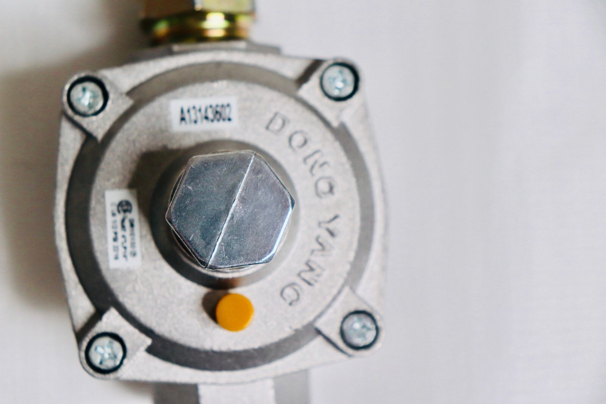 Frigidaire A13143602 Pressure Regulator, was removed from a 