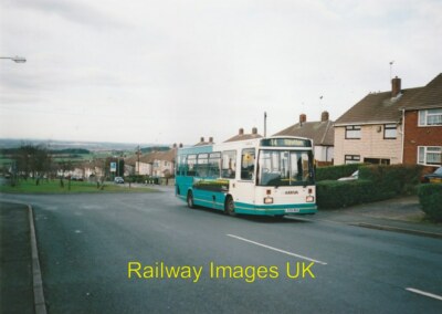 Bus Foto - Bus an der Empire Road Top Winshill um 2007