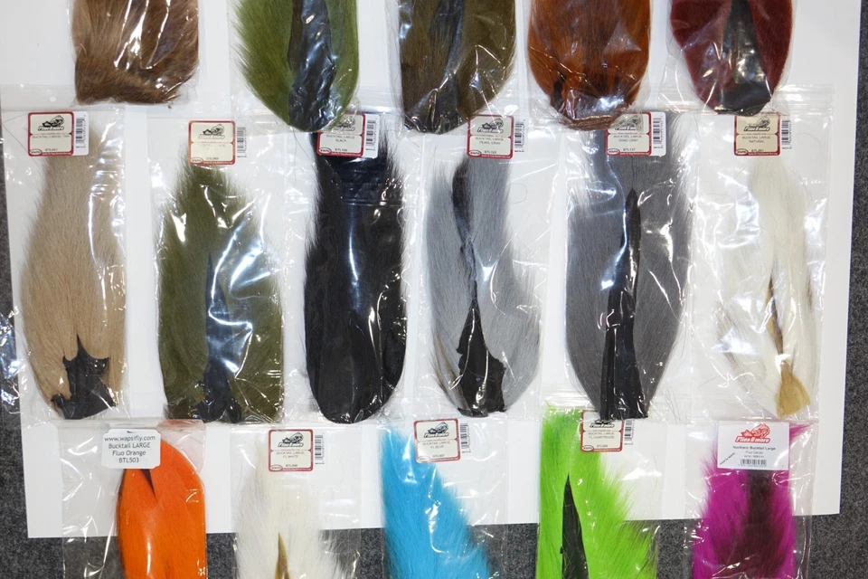 Bucktail LARGE WAPSI USA 21 Farben Beast Fly Bob Popovic Hecht Barsch Lachs - Bild 4 von 4