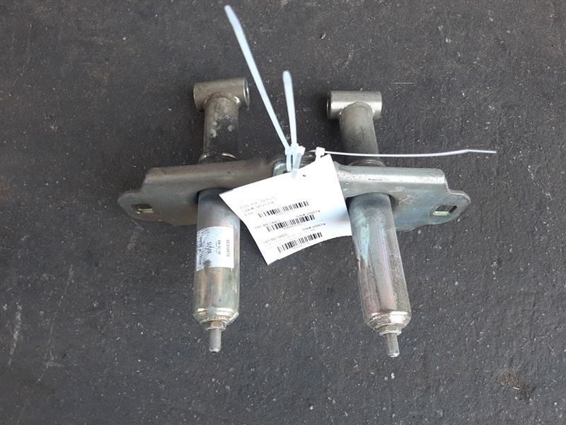 Bentley Arnage Rear Bumper Shocks Shock Pair Left Right Absorber 