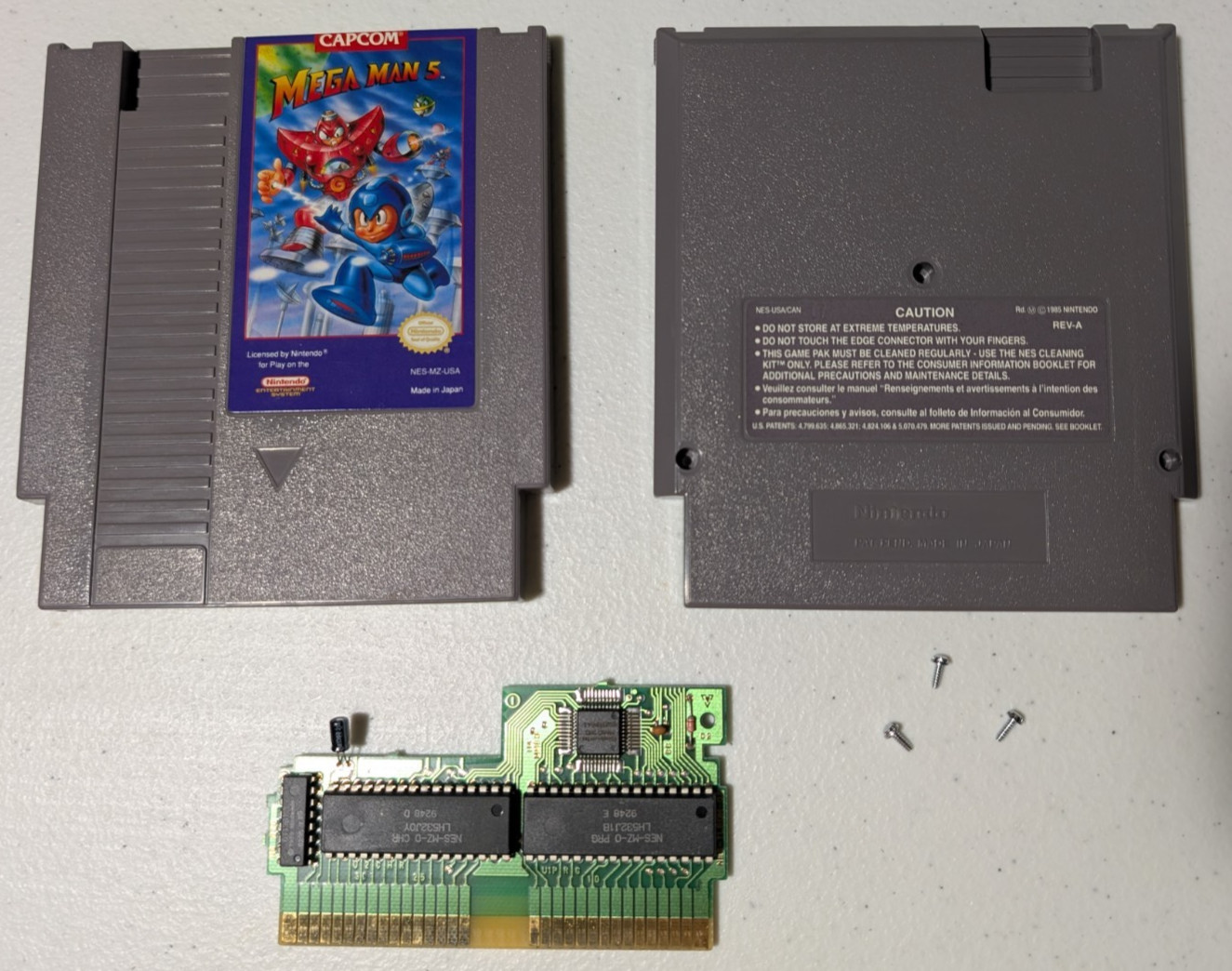 Mega Man 5 (Nintendo NES, 1992) - Tested & Working