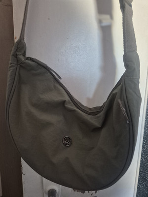 Umhängetasche.. Schultertasche Bauchtasche