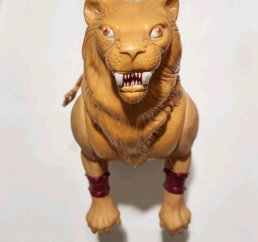 FIGURA DE ACCIÓN SUPER NATURALS LIONWING FIGURA DE BATALLA DE LEÓN DE JUGUETE TONKA DE COLECCIÓN Foto 2 de 4