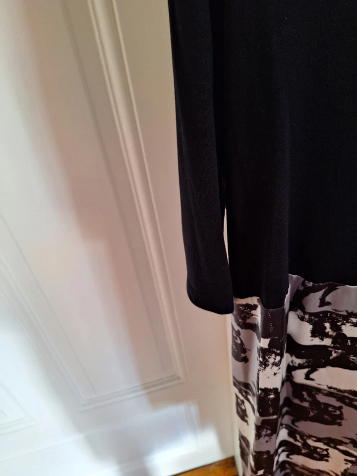 5 PREVIEW Kleid Grösse M TOP Neu und ungetragen - Bild 2 von 4