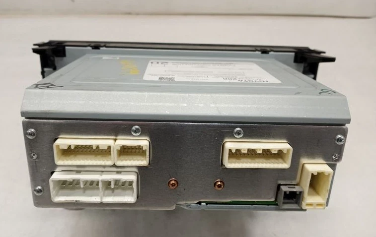 Receptor de rádio Toyota Highlander 2016 e ID de exibição P11265 - Imagem 2 de 4