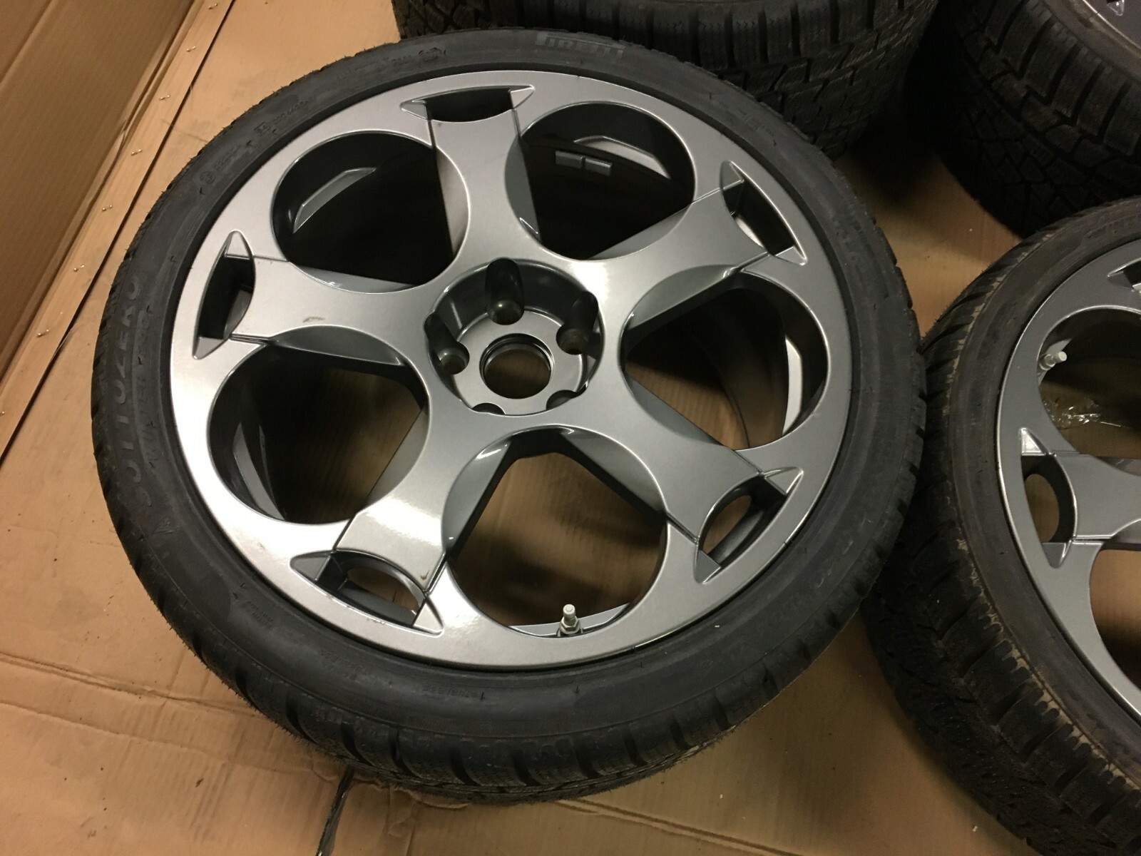 2004-2014 Lamborghini Gallardo CASSIOPEA 8.5J 19” 8.5Jx19H Set 4ps RIM WHEEL OEM
