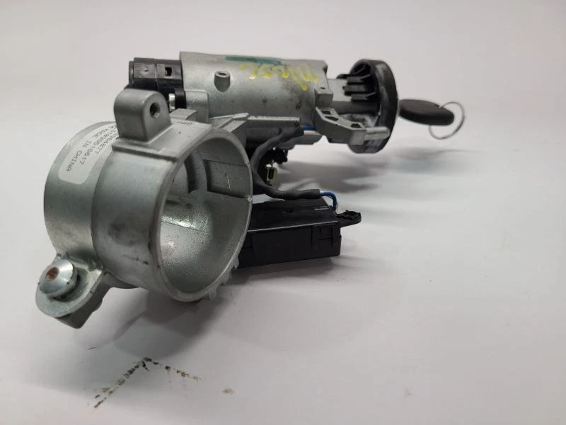 Interruptor de encendido 10-15 BUICK LACROSSE con llave OEM Foto 3 de 4