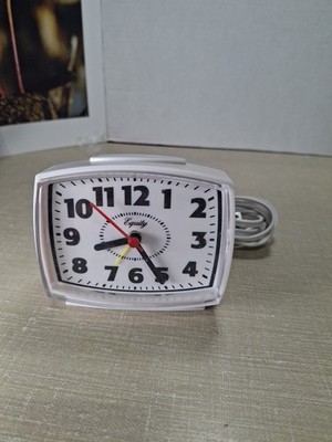 Equity Model 33100 Electric Analog Table Desk Alarm Clock Tested And Works