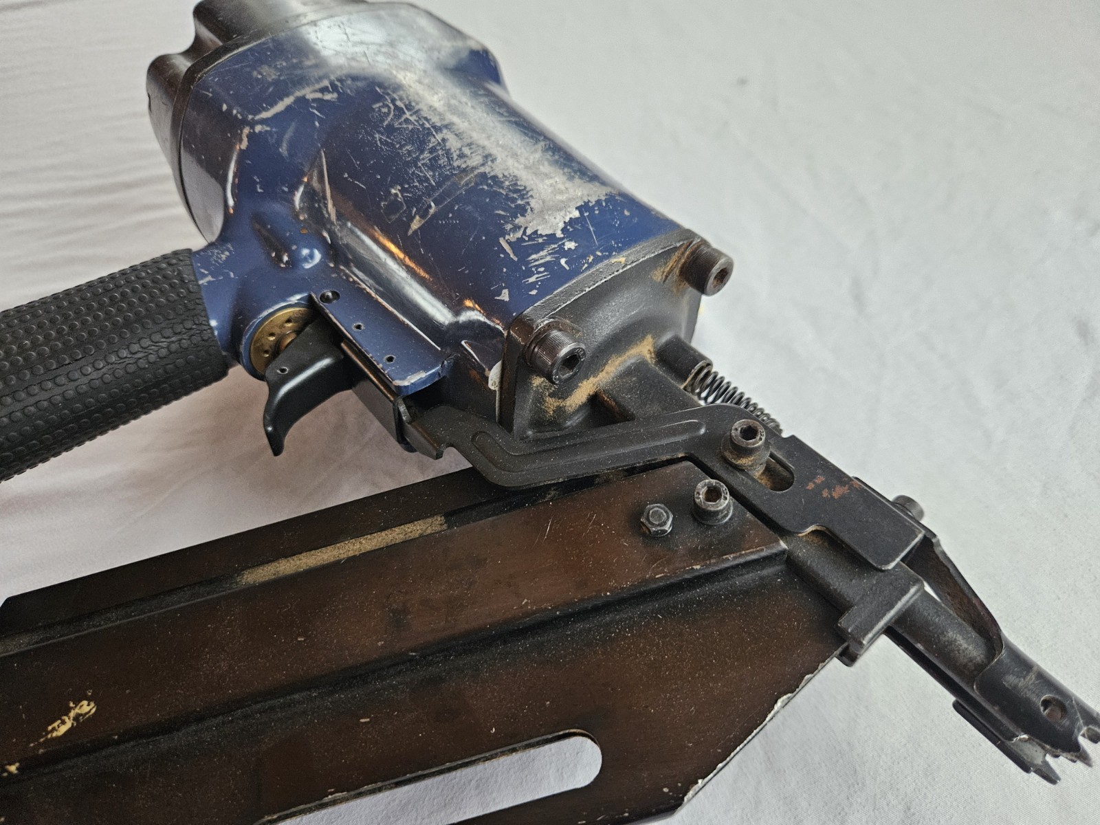 Pneumatic Framing Nail Gun Unbranded Nailer Construction DIY Remodel Air Tool