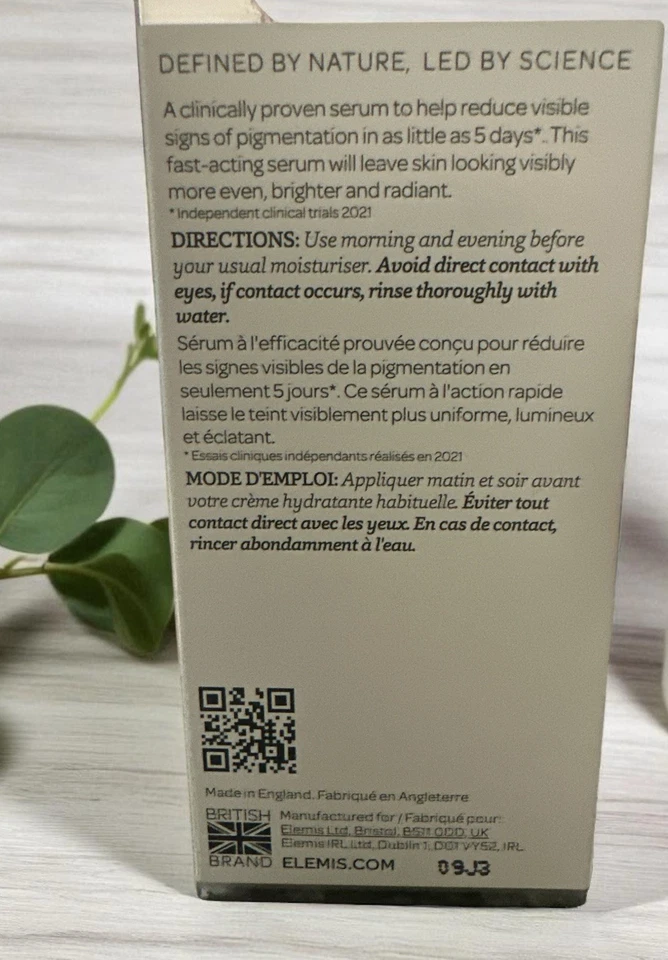 Suero antioxidante iluminador Elemis Dynamic Resurfacing Super C 15 ml 0,5 oz Foto 2 de 2