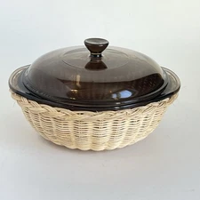 Vintage Pyrex Fireside Naturals 1.5 Qt Covered Casserole W/Basket Boho Cottage