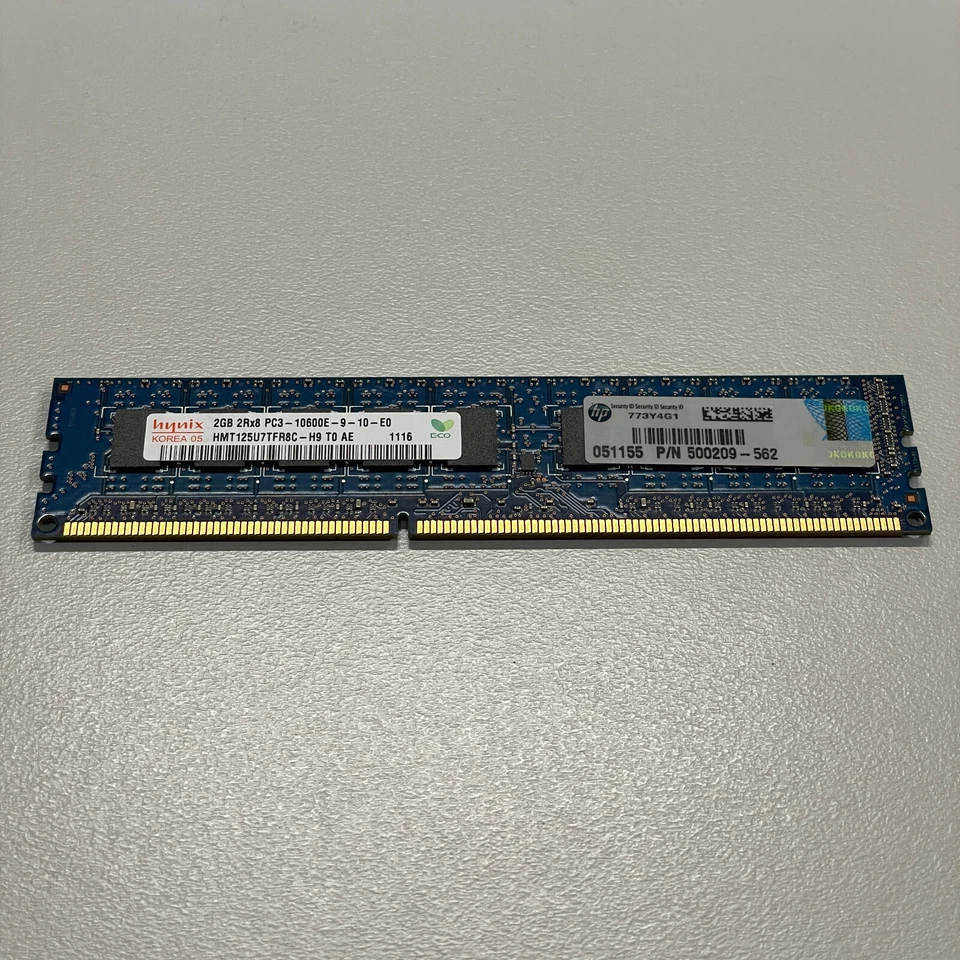 Hynix 2GB DDR3 RAM PC3-10600 1333MHz non-ECC Unbuffered CL9 HMT125U7TFR8C-H9 - Image 2 of 4